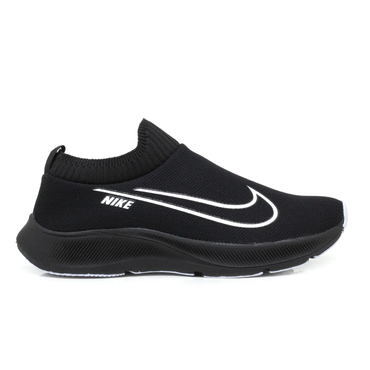 Tênis Nike Meia-Preço por Caixa com 12 Pares da Mesma Cor
