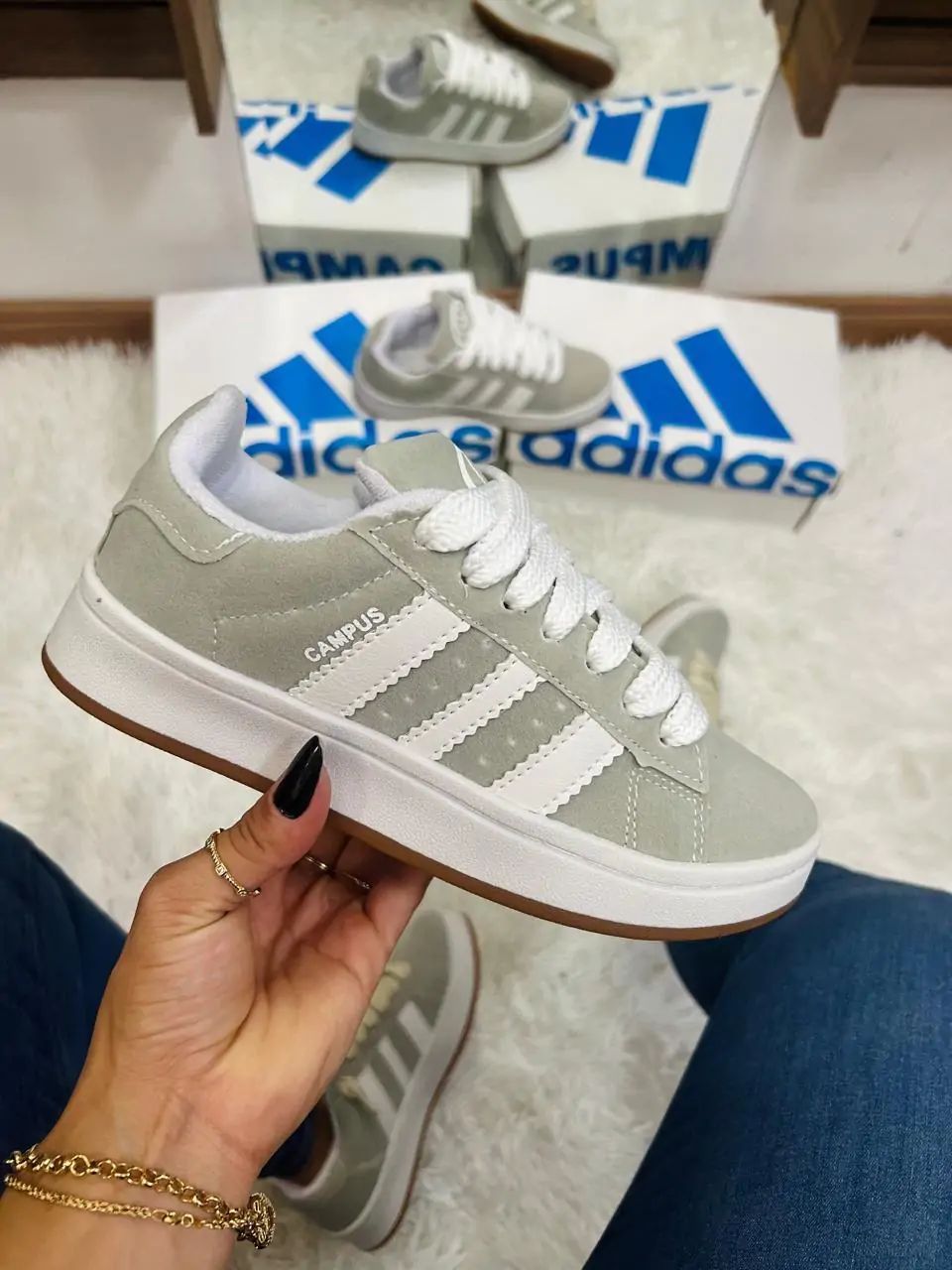 Tênis Adidas Campus – Preço por Caixa com 12 Pares da Mesma Cor - Imagem 3
