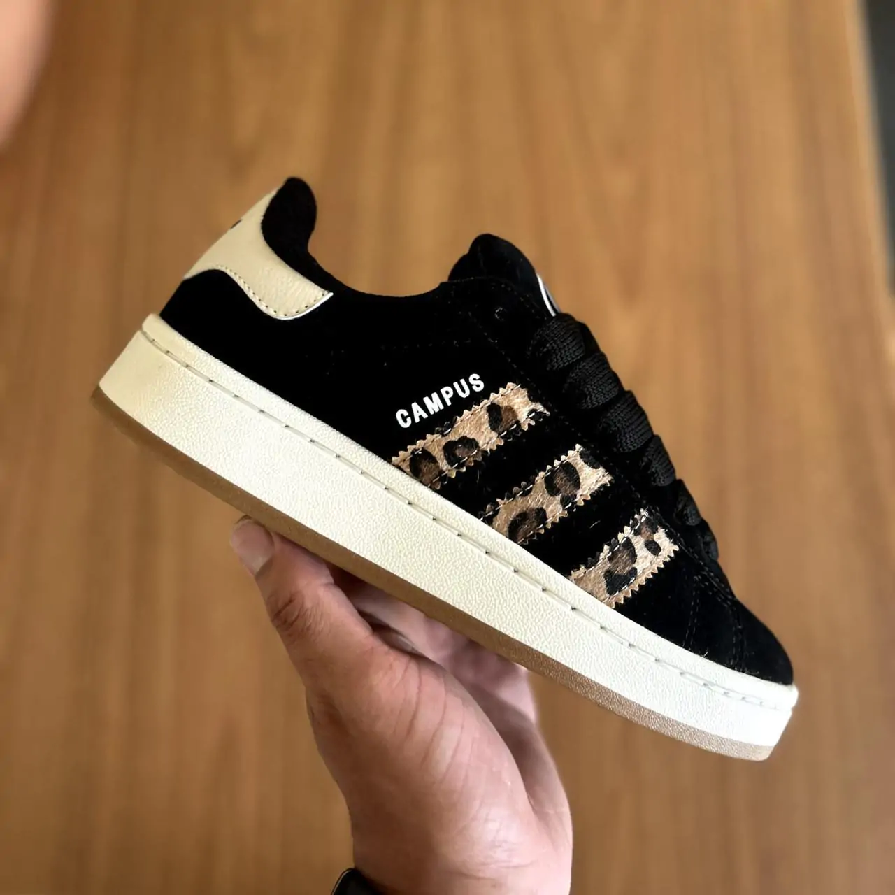 Tênis Adidas Campus – Preço por Caixa com 12 Pares da Mesma Cor - Imagem 8